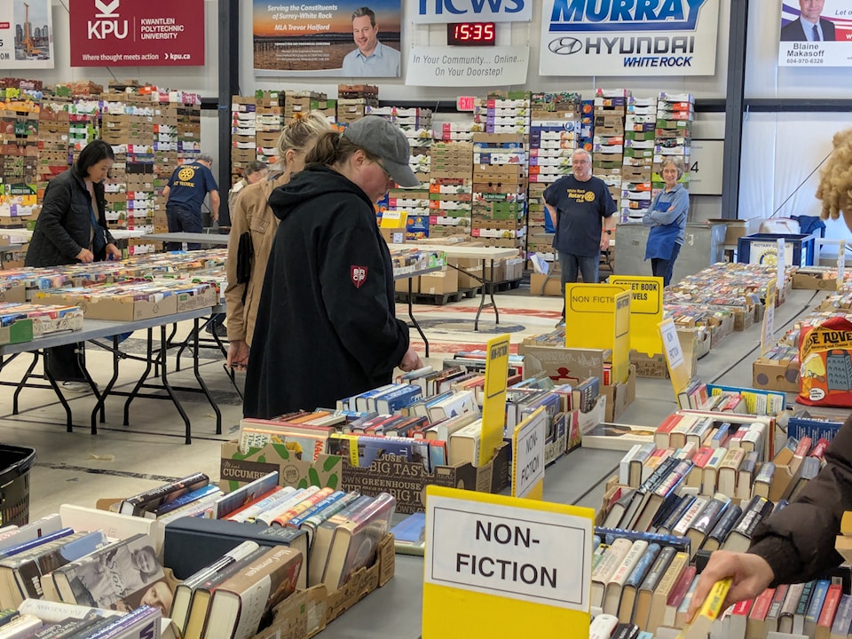 pxl_20250408_225859671mp