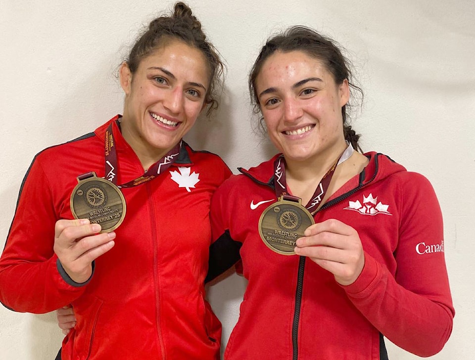karla-and-ana_crop