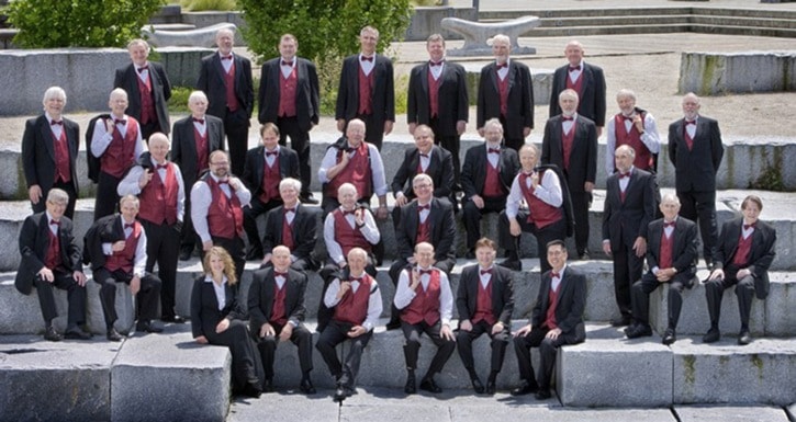 17079whiterockChoir-2012800x400