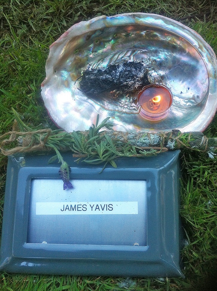 2164whiterockJamesYavis-gravesite