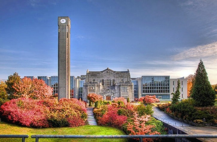 22123BCLN2007UBCMainClockTower_Fotor