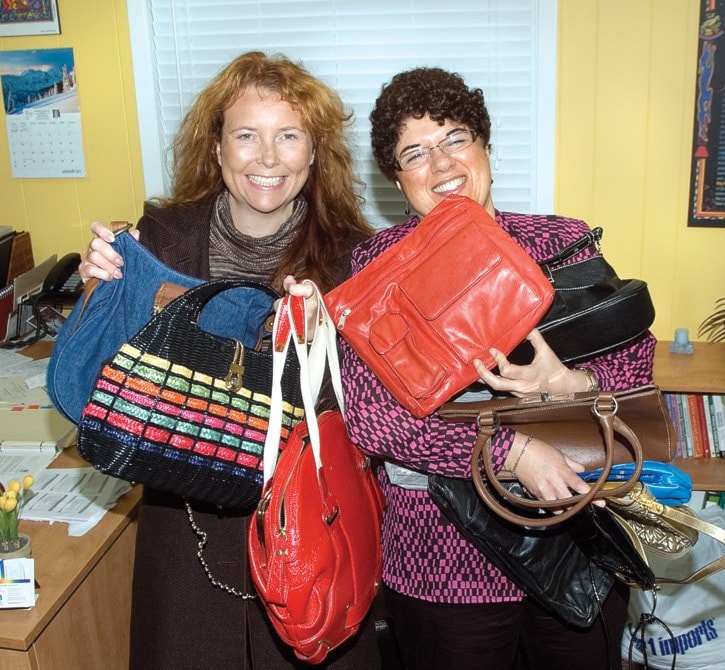 6039whiterockPurseAuction11911-03