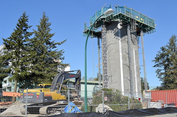 67500whiterockwatertowerworkapril1-th-20160401_02copy