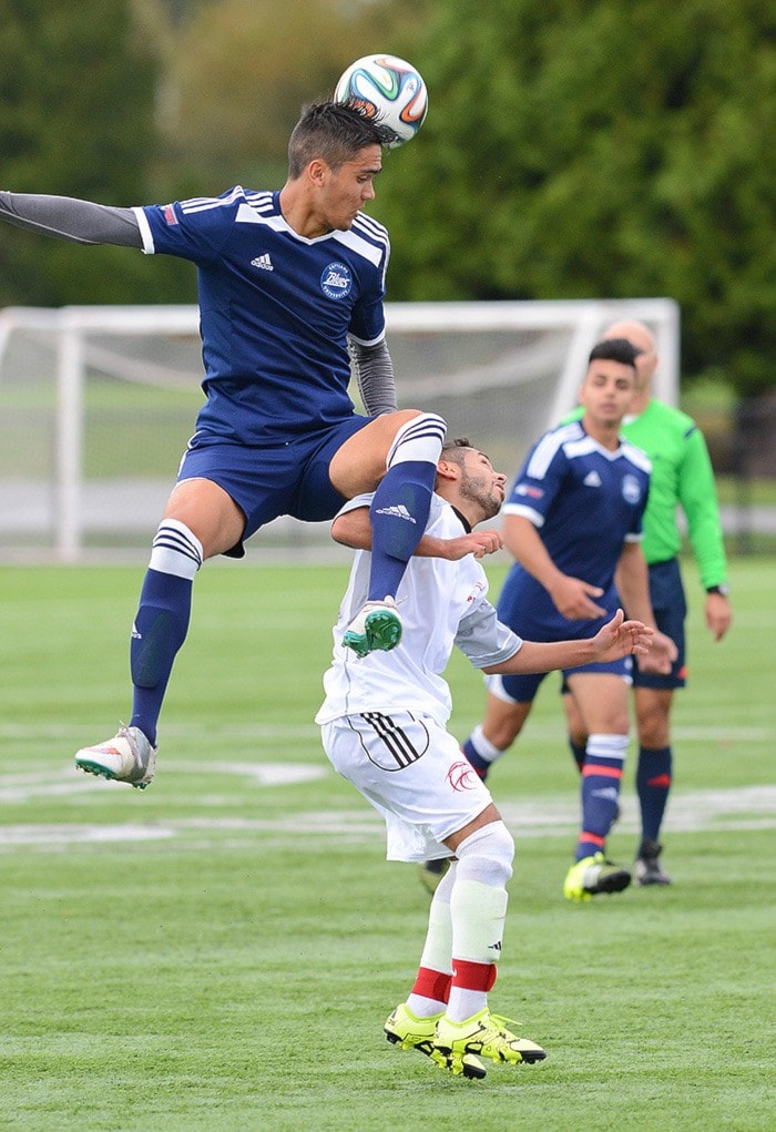 67746surreywSoccerKwantlen-BJ-Oct10