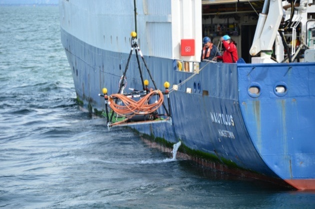 71758BCLN2007ListeningStationonNautilus3-CredittoOceanNetworksCanada-2