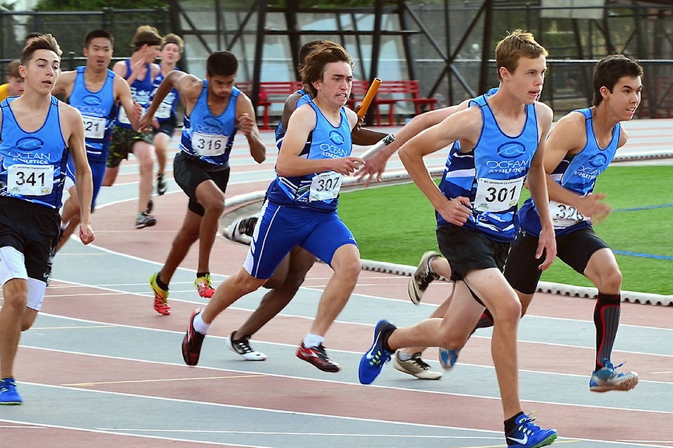 7775453_web1_4x100-Men-relay