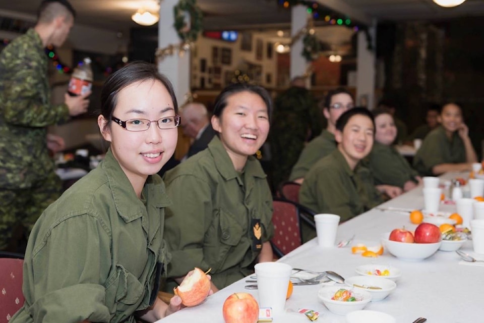 9745304_web1_copy_171211-CLR-M-2277CadetcorpsOrtonaChristmasdinner10Dec2017_2