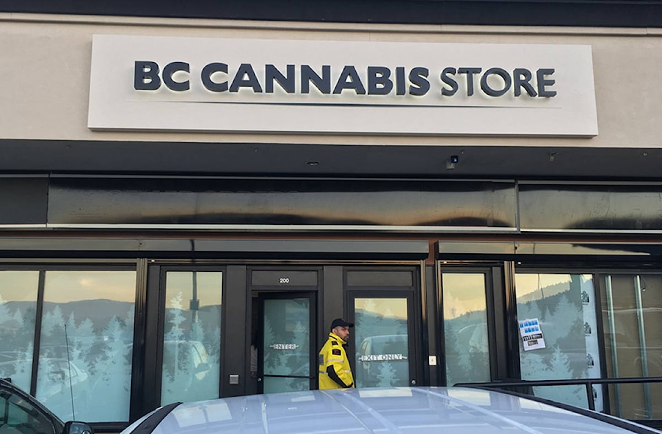 13989780_web1_BC-Cannabis-Store