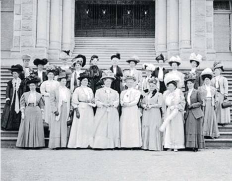14136219_web1_171224-NDR-S-Suffragettes-in-Victoria-BC-achieve-the-vote-for-women