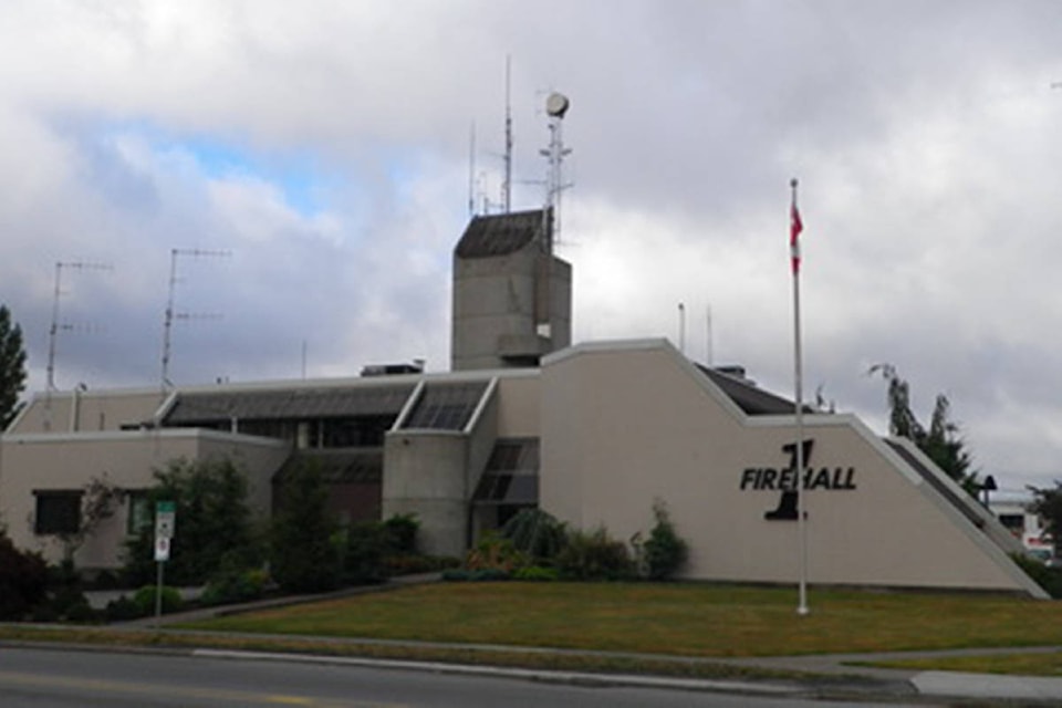 14466057_web1_181121-SUL-Fire-Hall-1