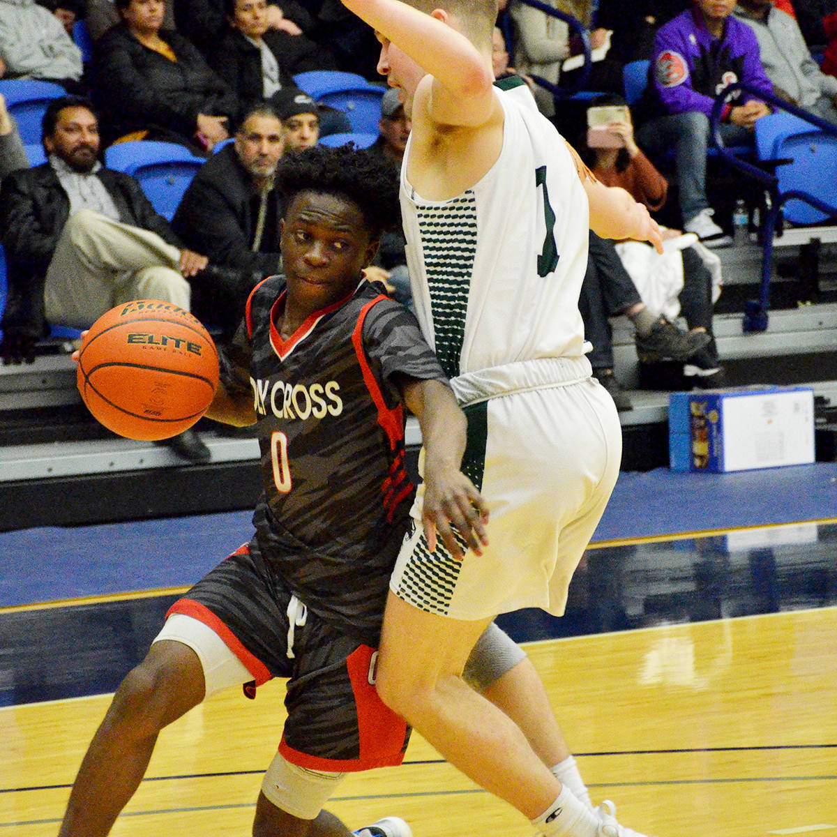 15669152_web1_190221-Basketball-FV4A-HolyCrossvsLordTweedsmuir-2