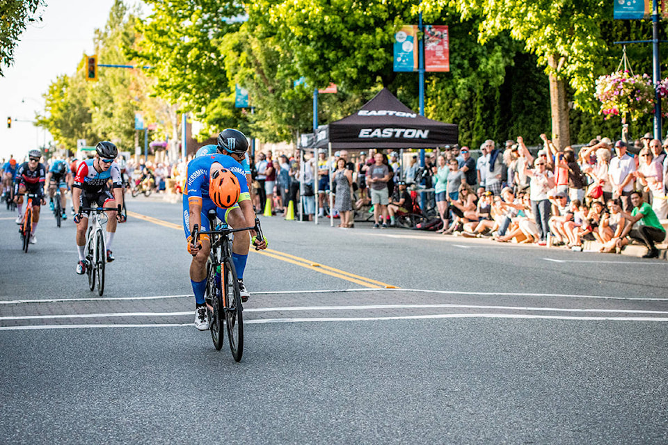 17693377_web1_TourDeWR_Criterium_2019_ScottRobarts-5