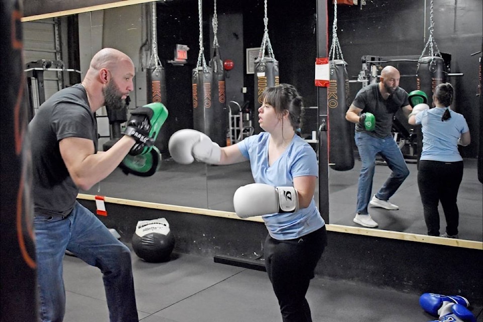 Frankie LaSasso puts Bella Taylor through a workout. (Tracy Holmes photo)