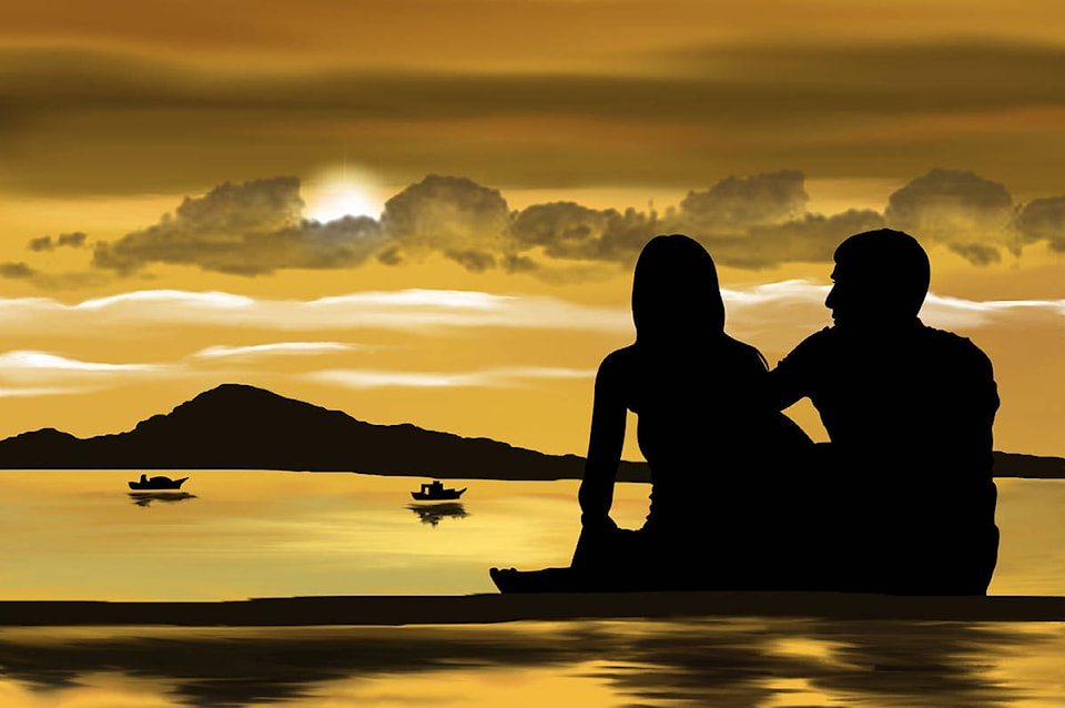 22194192_web1_200721-BPD-pixabay-couple-sunset_1