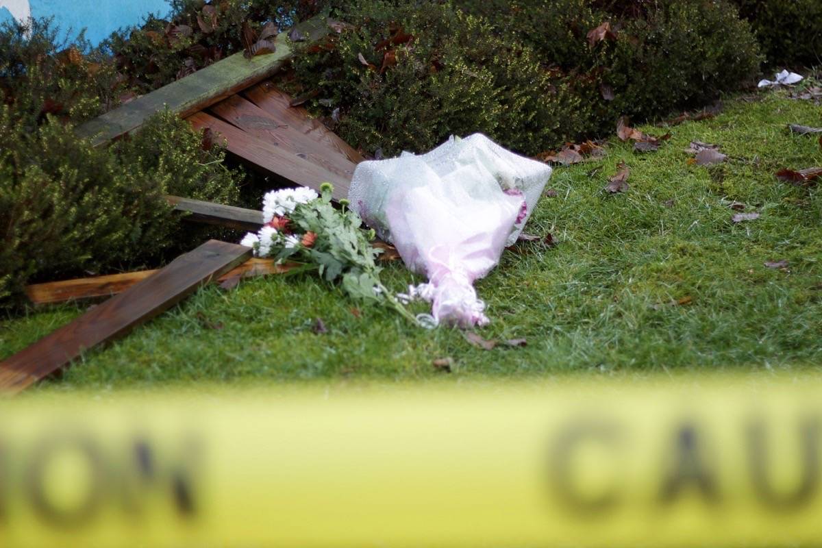 23672150_web1_201224-SUL-SullivanHeights-crash-woman-killed-flowers_2