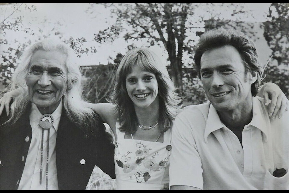 Chief Dan George is seen with Sondra Locke and Clint Eastwood in 1976 at a barbecue in Santa Fe, New Mexico promoting the film “The Outlaw Josey Wales.” A new exhibit focussing on the life of Chief Dan George is opening at the Museum of Surrey. (Public Domain)