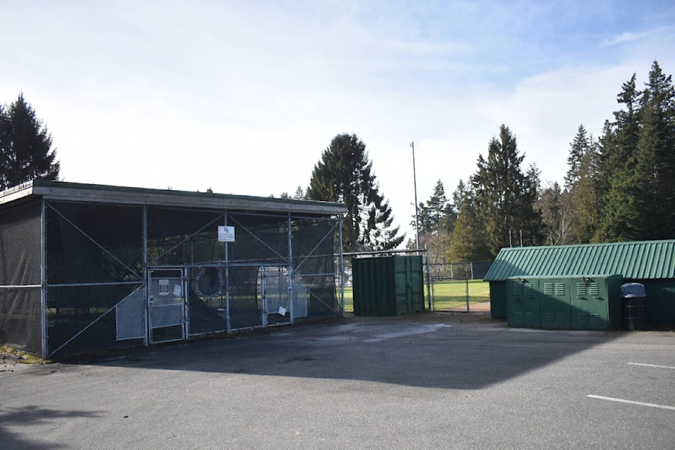 27976296_web1_220203-PAN-IndoorBaseballFacility-battingcages_1