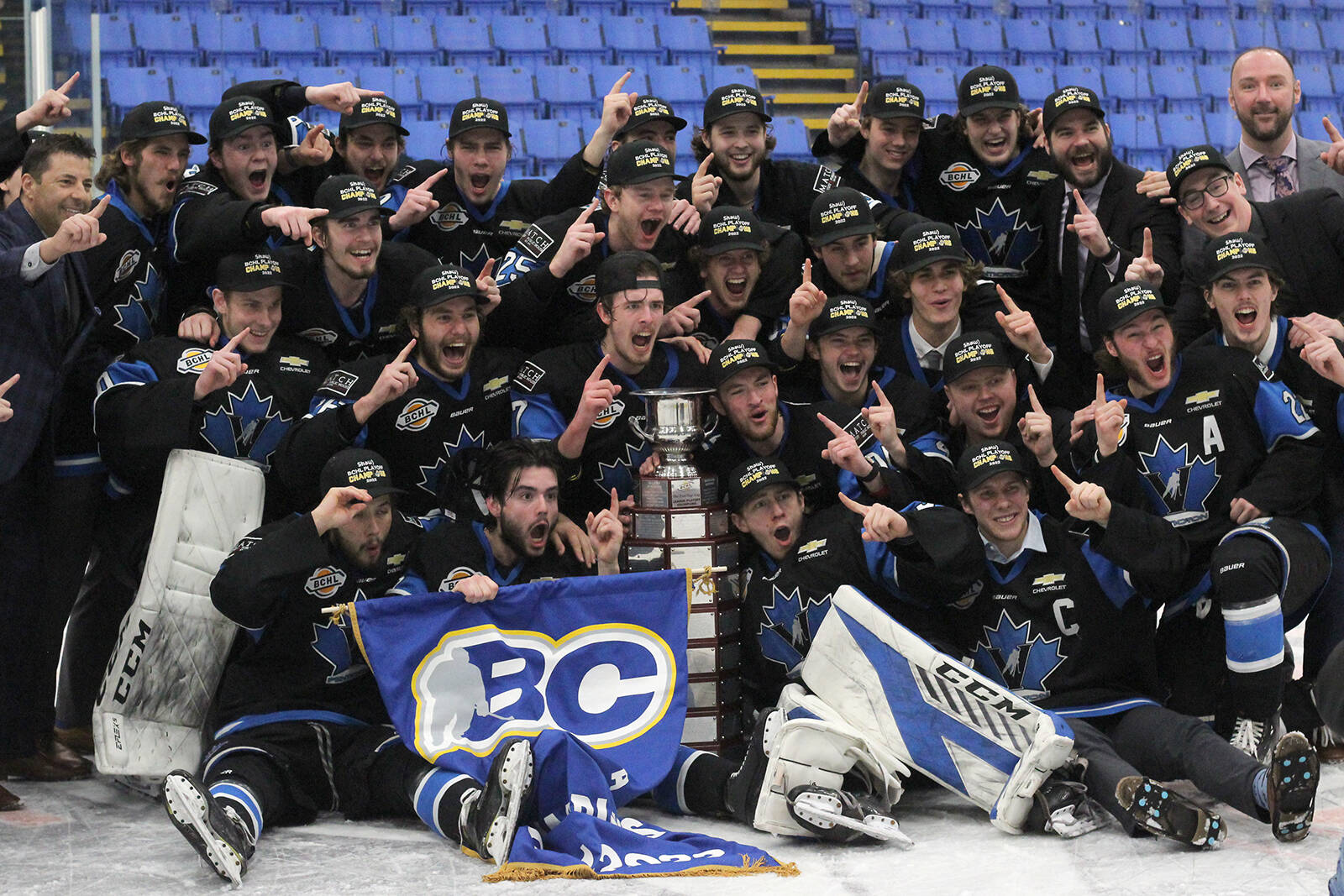 29181040_web1_220525-NBU-vees-win-BCHL-championship-2_3