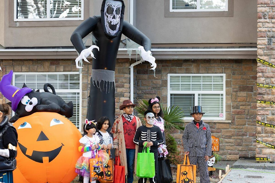 30787855_web1_221027-SUL-Trick-or-Treat-Accessibly-event-halloween_1