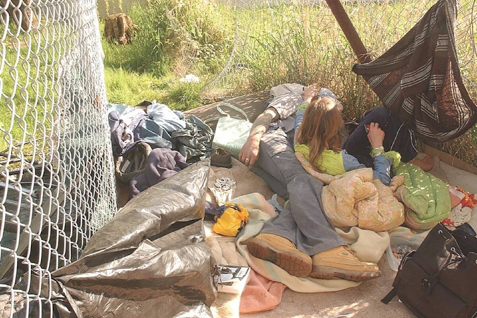 30818705_web1_170502-PAN-M-Homeless-couple-ES