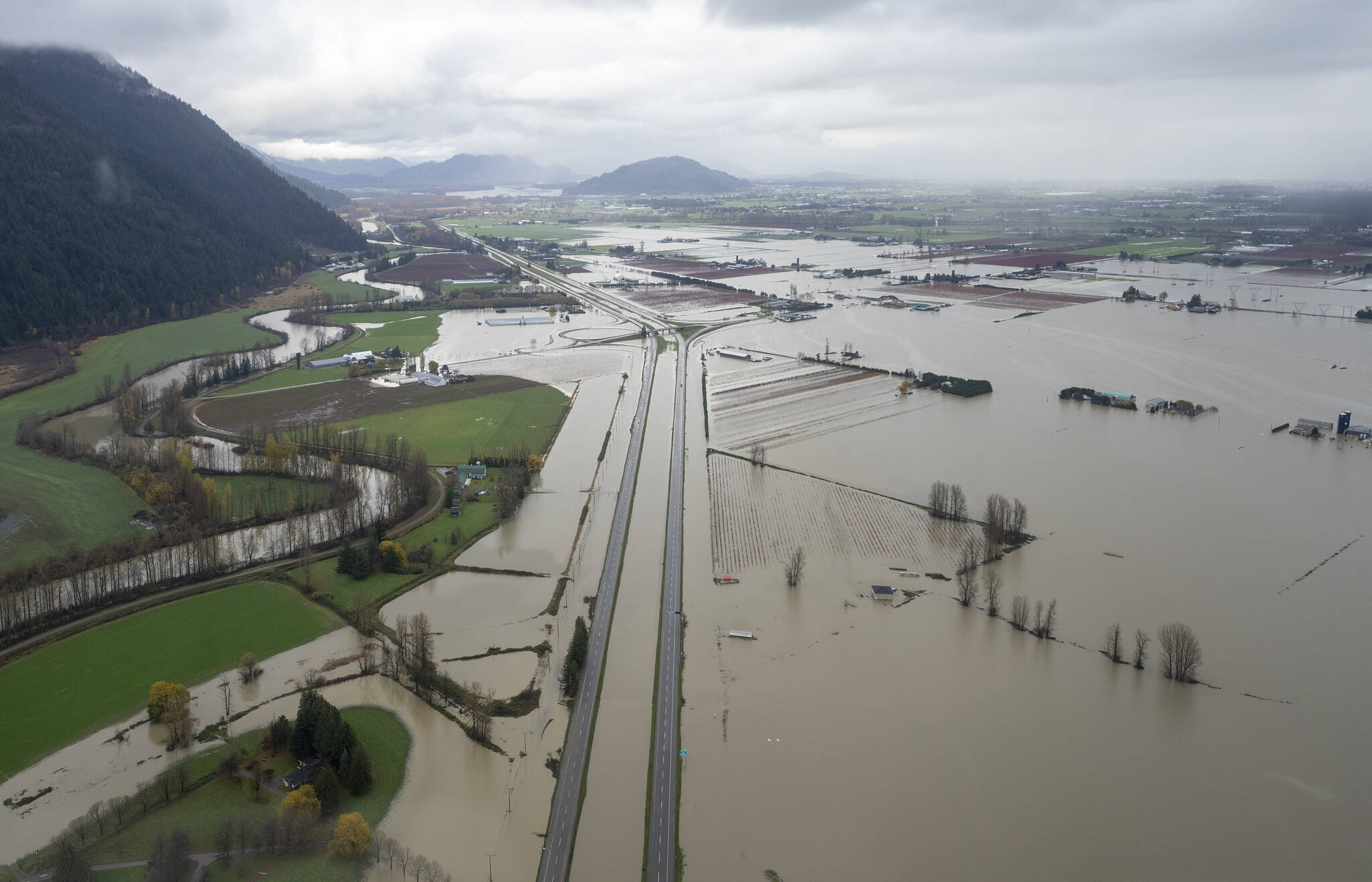 31024998_web1_211228-CPL-TOP-STORIES-Front-Page-Photos-AerialFloodingCP_1