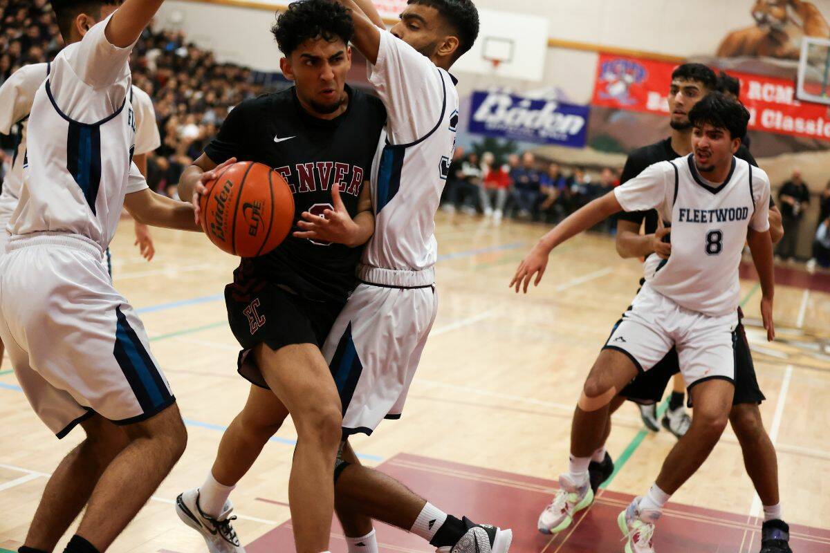 Enver Creek takes on Fleetwood Park in the final of the Surrey RCMP Classic against Fleetwood Parkin Surrey on Saturday, Jan. 14, 2023. Enver Creek won 69- 68 in the final seconds. (Photo: Anna Burns)