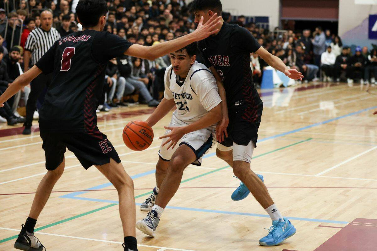 Fleetwood Park takes on Enver Creek in the final of the Surrey RCMP Classic against Fleetwood Parkin Surrey on Saturday, Jan. 14, 2023. Enver Creek won 69- 68 in the final seconds. (Photo: Anna Burns)