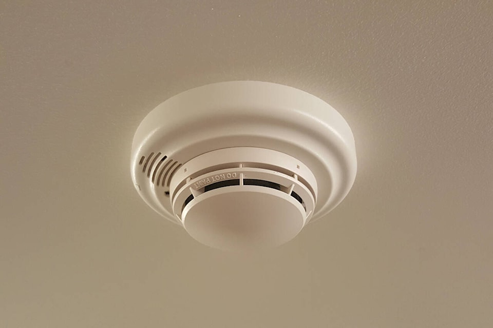 33155230_web1_181024-CLR-FireSafety-SmokeAlarm_1