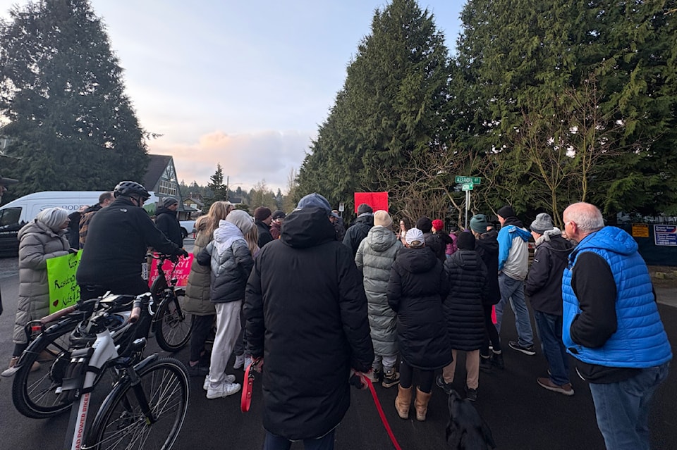 protesters-crescent-beach-walkway