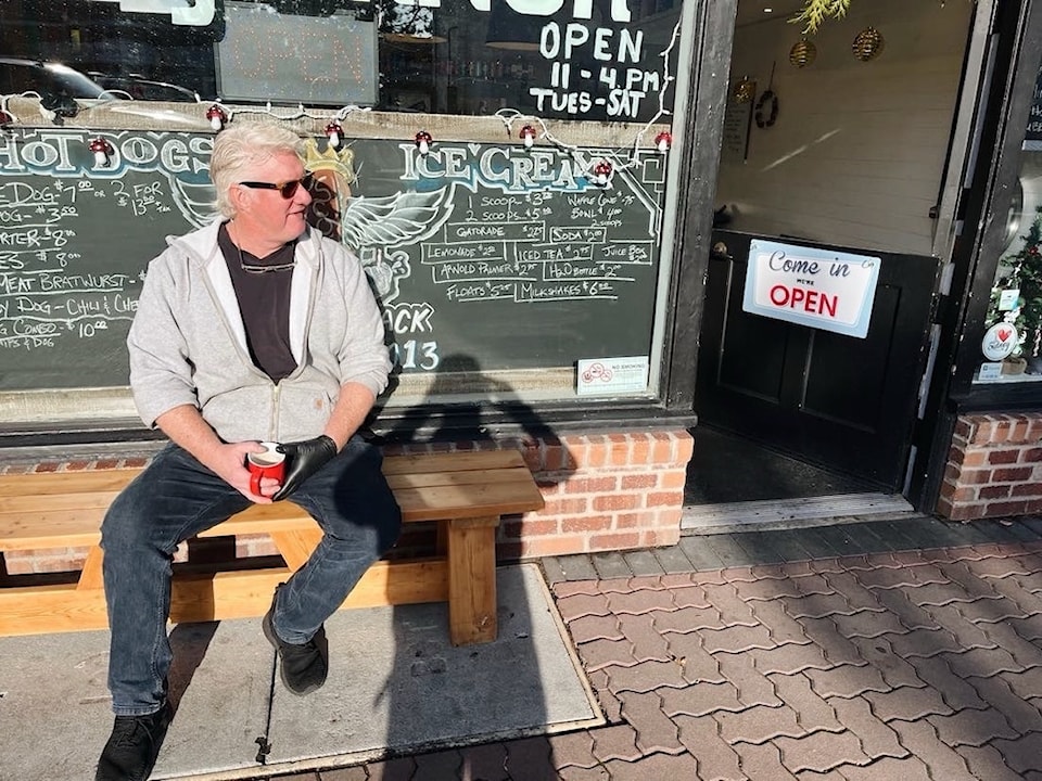 240712scotty-keanie-outside-his-beloved-scottys-dog-shack