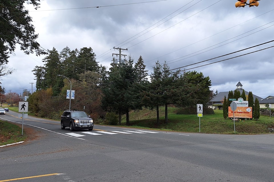 A new pedestrian crossing has been installed at the intersection of Mount Newton Cross Road and Central Saanich Road.

