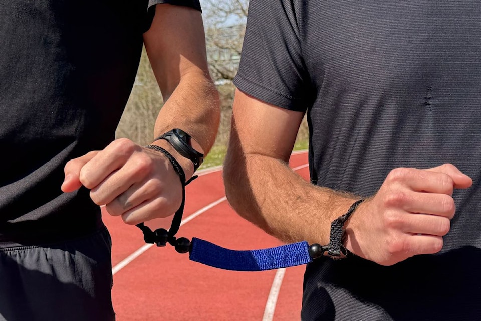boston-marathon-tether