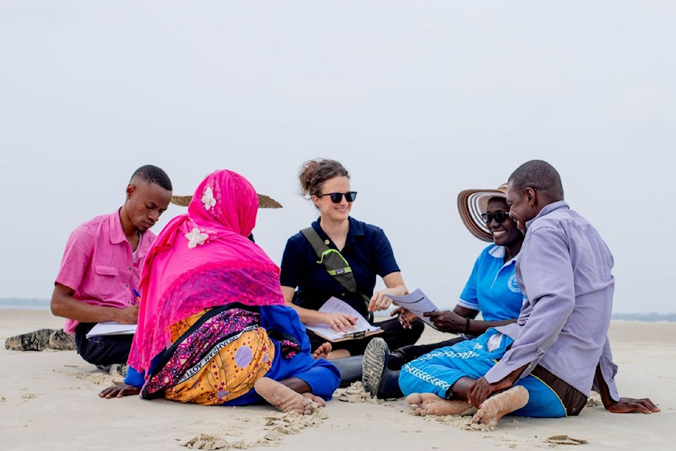 seaweed-farmers-kenya-jennifer-oneill