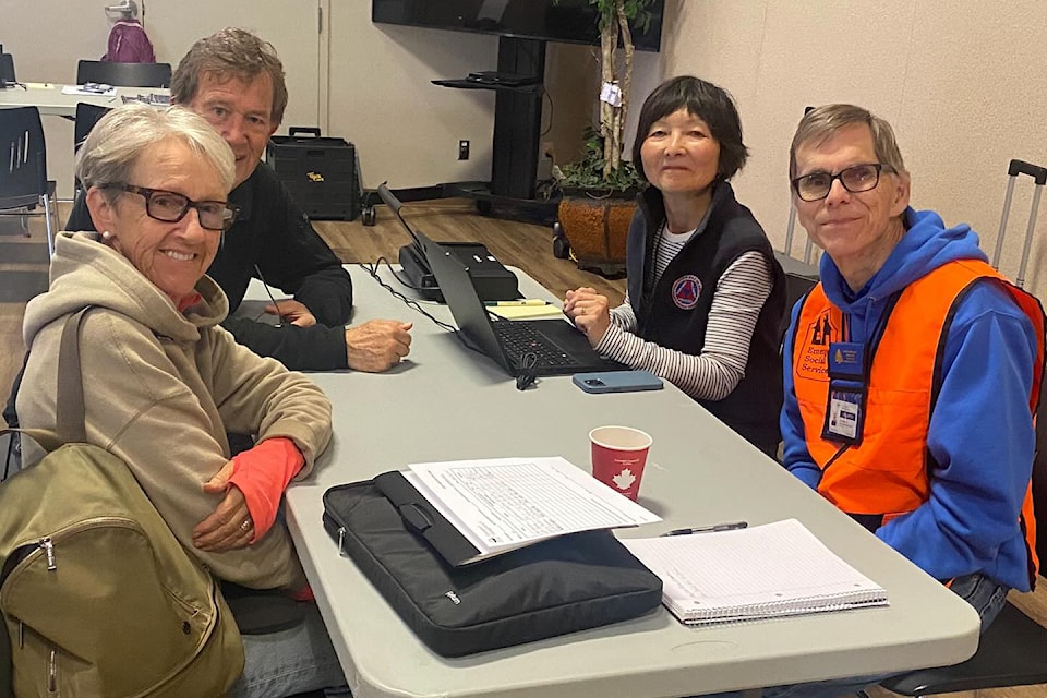 Peninsula Emergency Measures Organization simulates an evacuation exercise in collaboration with the Piers Island community May 24.