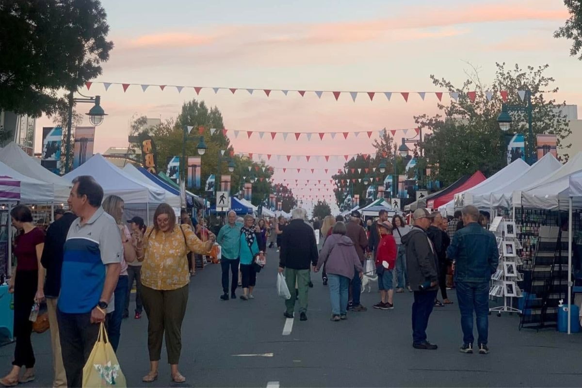 Sidney's Street Market: Where Thursday nights meet endless summer delights