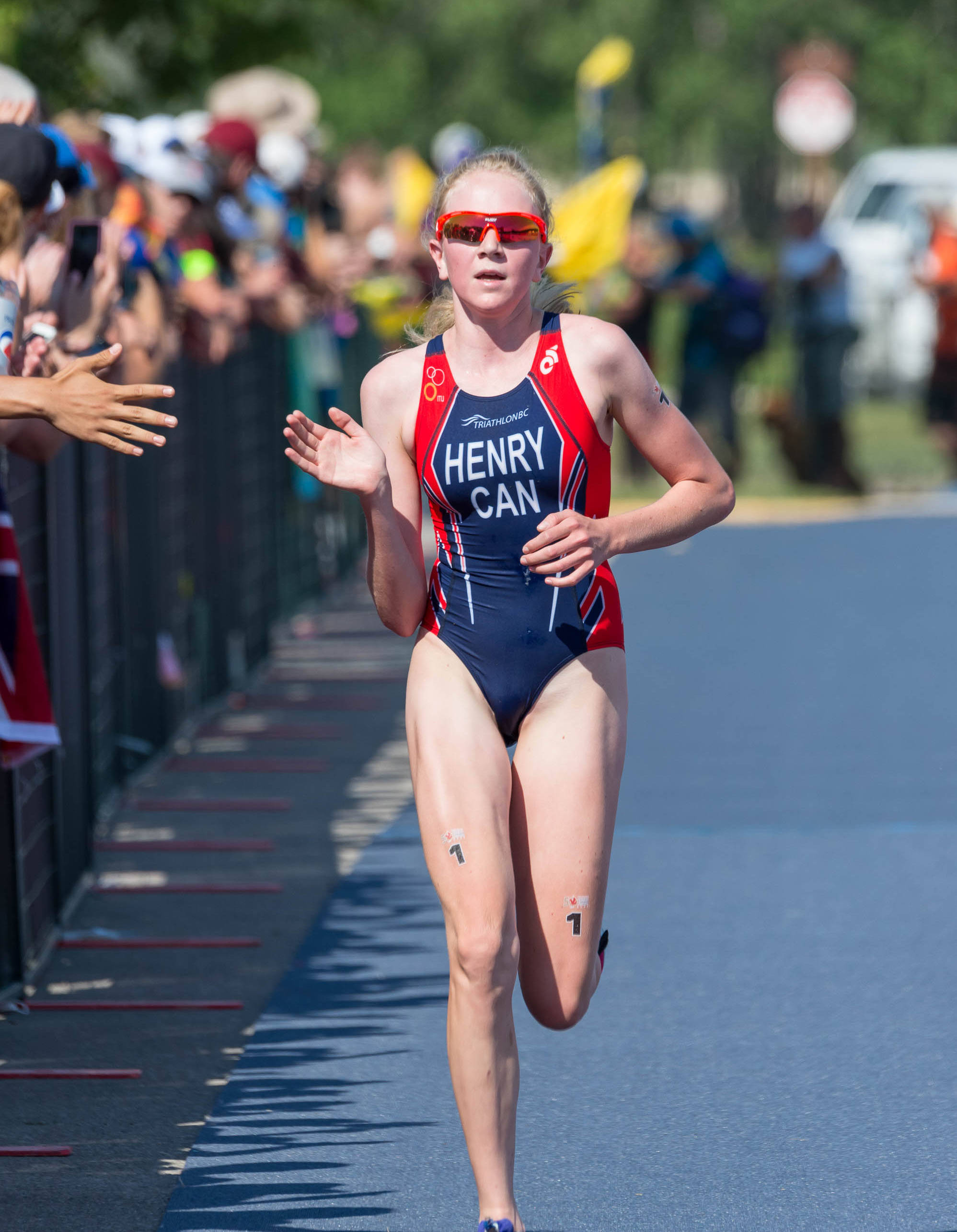 7945073_web1_TriathlonHENRY2