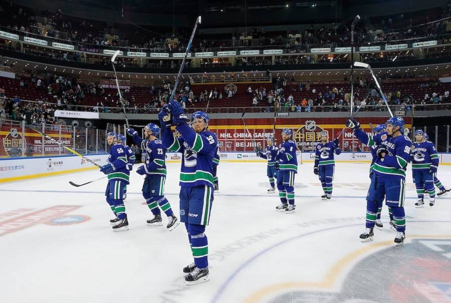 10388747_web1_180129-bpd-canucks