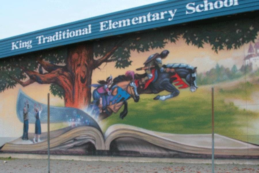 14383083_web1_King-Traditional-Elementary-School-Abbotsford