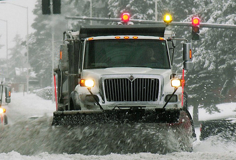 15496782_web1_snowplow_M-8