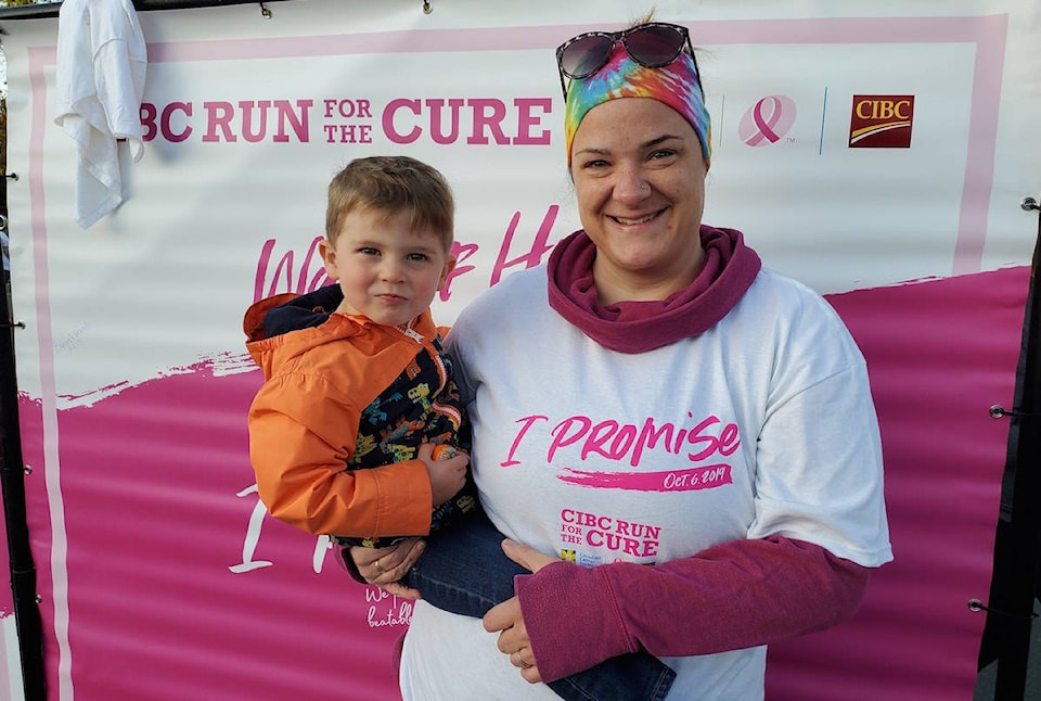 18838621_web1_copy_191007-SNE-RunFortheCure_2