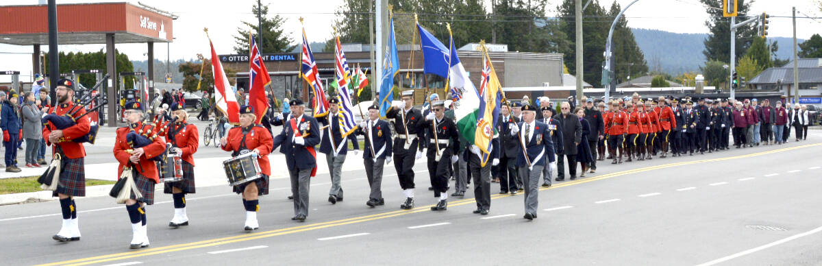 30984264_web1_221117-SNM-Remembrance-Day-PHOTO_6