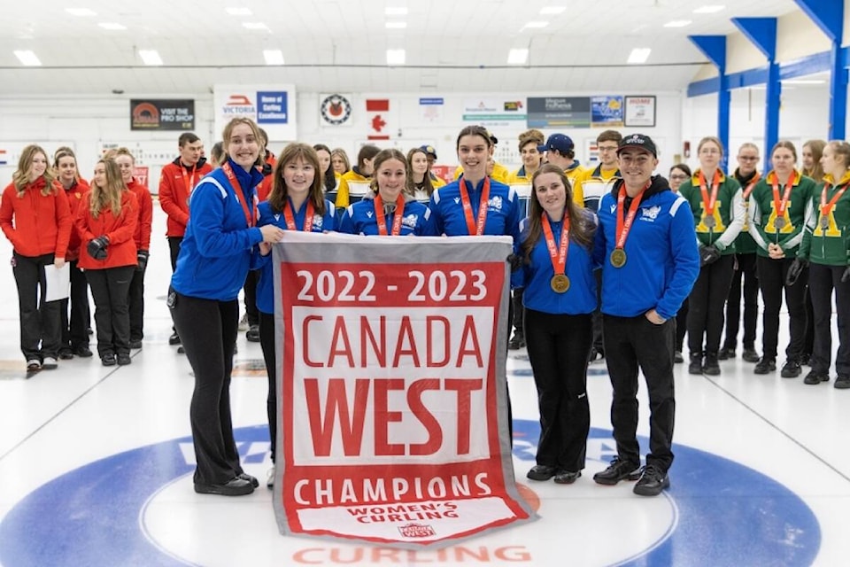 31978872_web1_230227-sne-vikes-curling-west-champs-_1