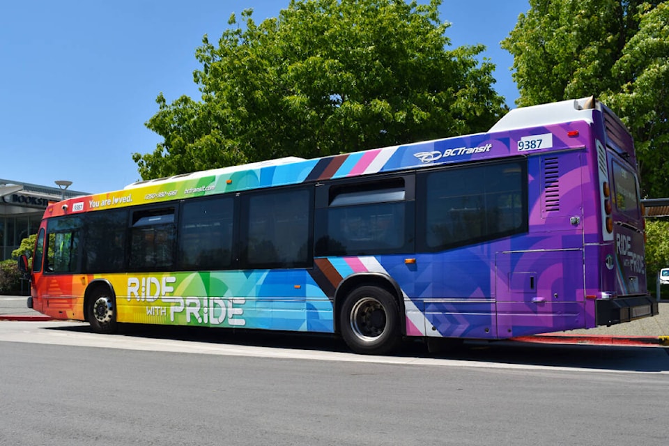 32883691_web1_230531-VNE-pride-bus-victoria_1