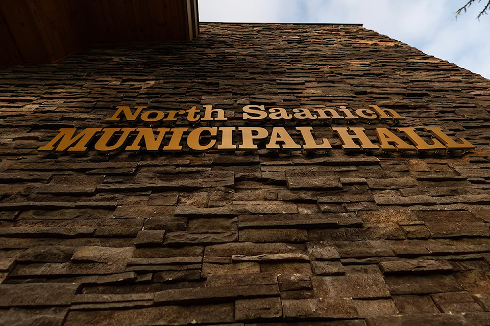 241227-pnr-north-saanich-municipal-hall-arnold-lim-007