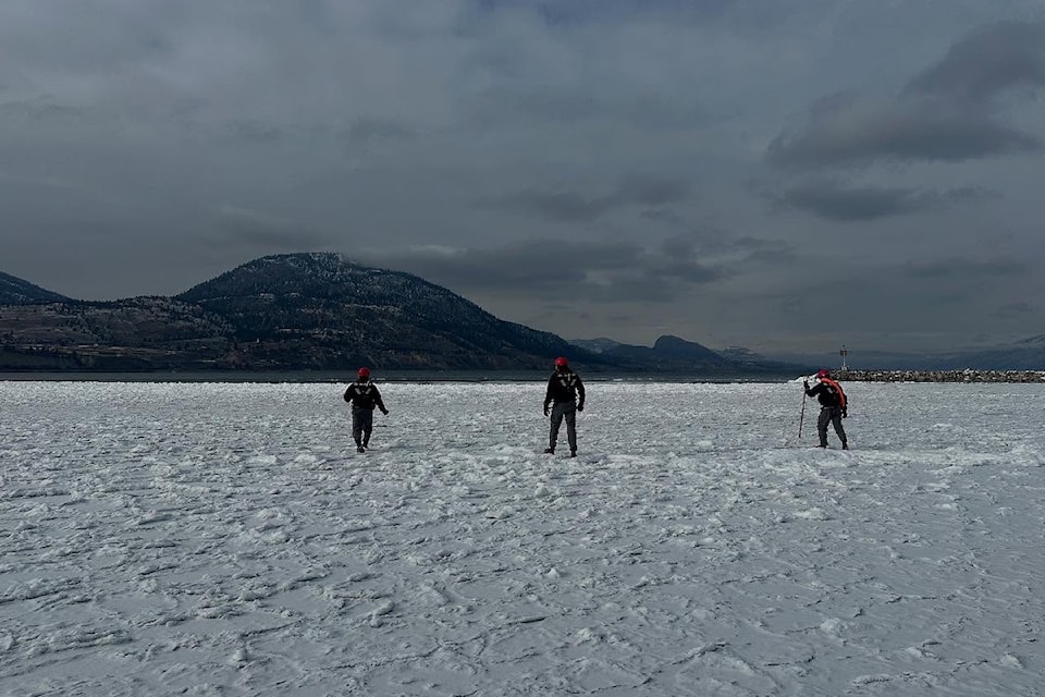 Penticton Professional Fire Fighters on Okanagan Lake for training. 