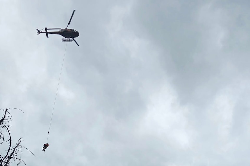 sar-helicopter