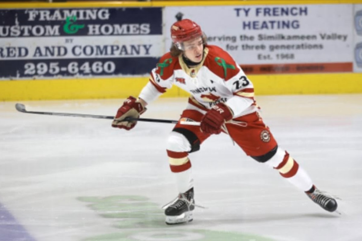 Princeton Posse blank Revelstoke Grizzlies, take 1-0 series lead