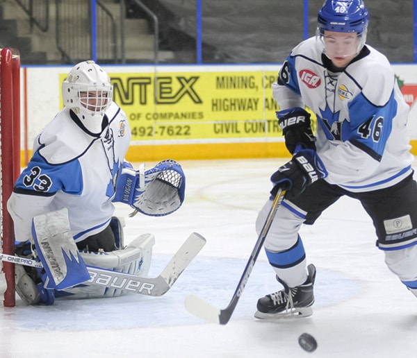 Hockey Penticton Vees vs Vernon Vipers Playoffs first round game 5