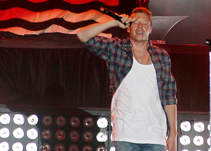 49602pentictonmacklemore2-web