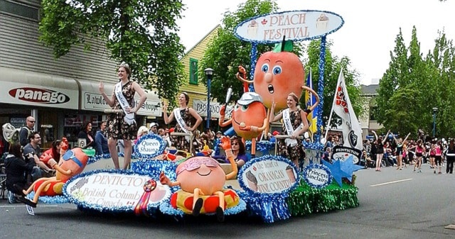 74431pentictonpeachfest01